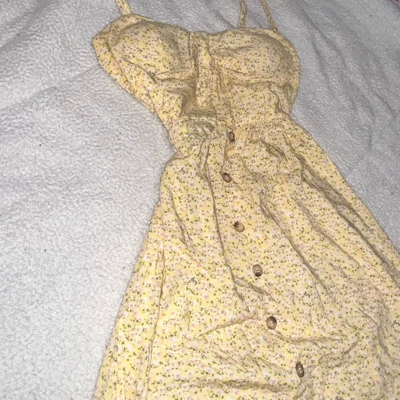 Yellow Floral Padded Sundress Mini Dress with Button Decor - Picture 3 of 4